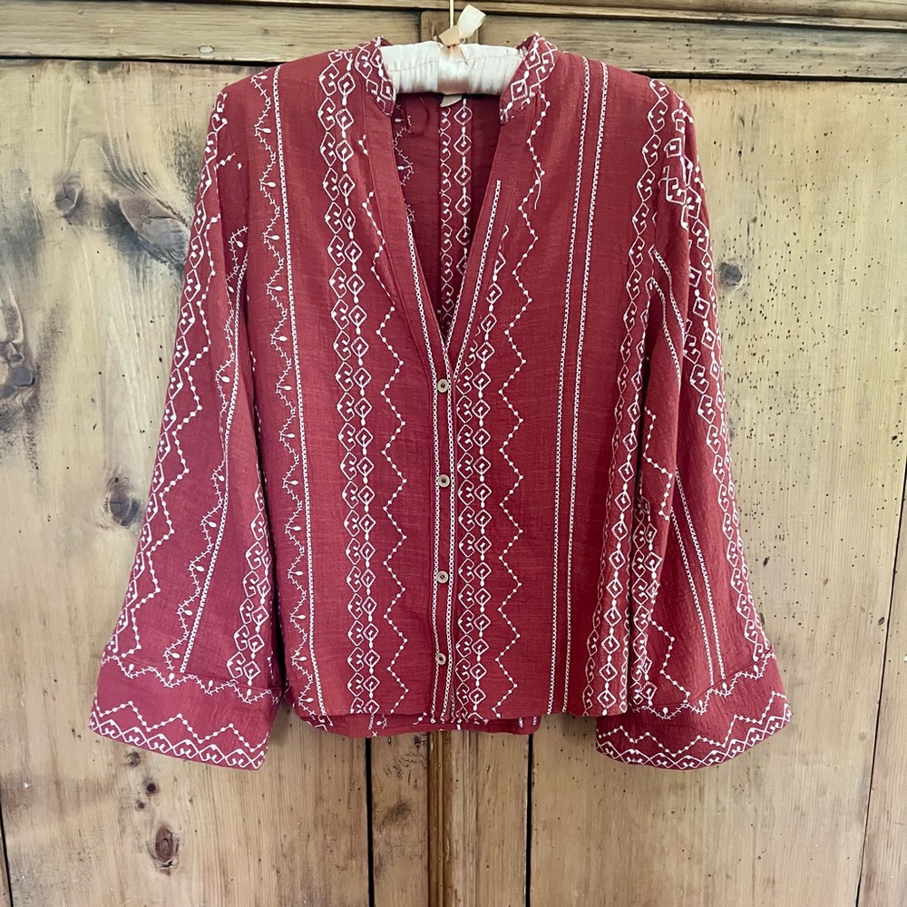 Zara Embroidered Button Down Top NWOT
